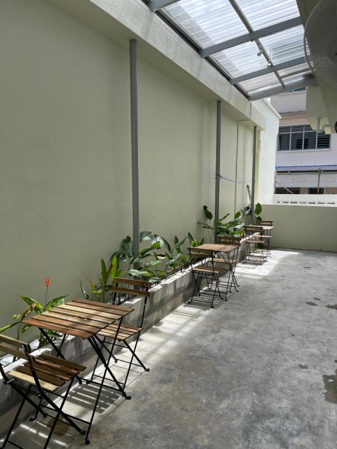 Ninety Guest House ايبوه المظهر الخارجي الصورة